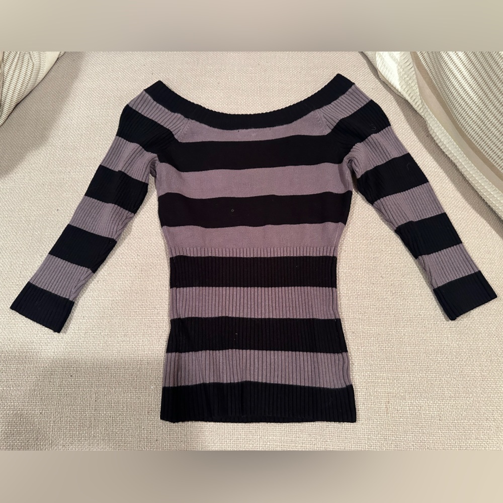 Bebe - Picture 4 of 5